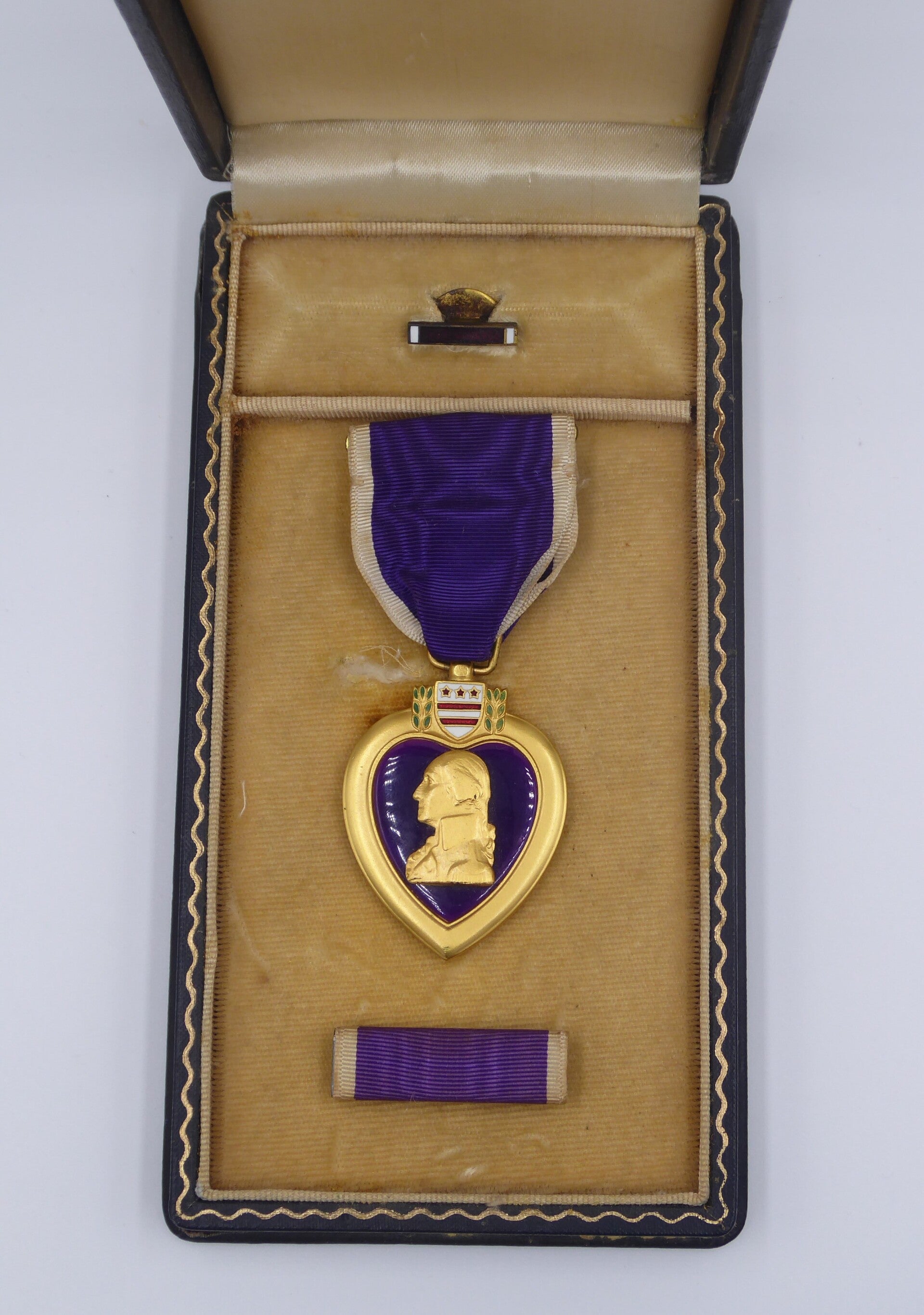 米軍勲章 Purple Heart 箱付4点セット Original U.S. WWII Purple Heart Medal Set With Presentation Case