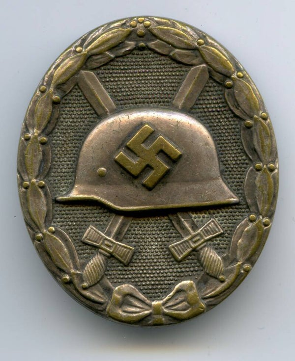 Silver Wound Badge by Hauptmünzamt Wien