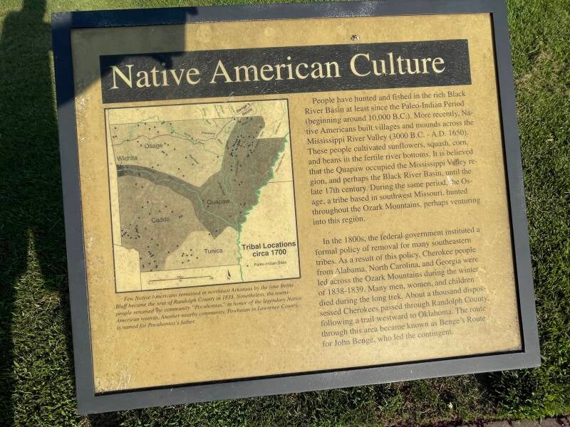 Plaque 05