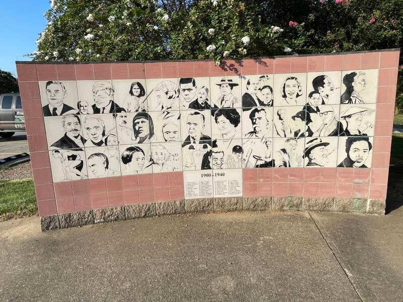 Wall 01