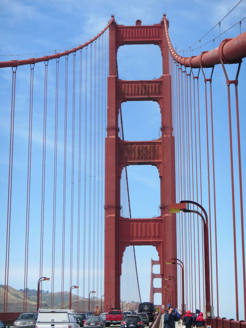 sf-bridge-b-2x-standard-3uskf9.jpg