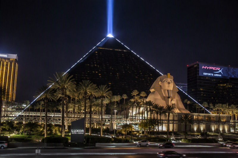 the-luxor-hotel-casino-is-an-iconic-egyptian-the-standard-pk625k.png