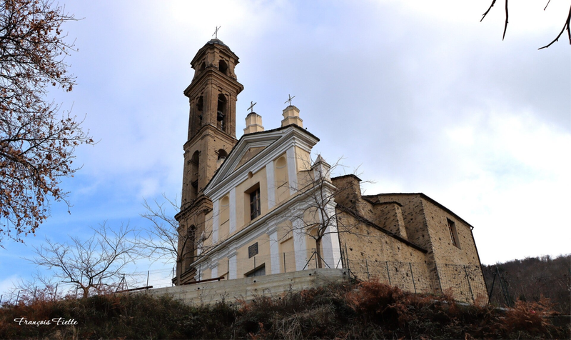 Sant'Andréa-di-Bozio - Église Saint-André (janv. 2023). Photo © François Fiette.