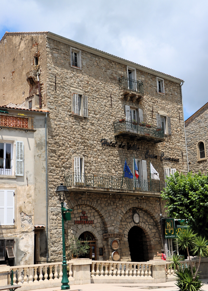 Sartène – Hôtel de Ville (À Loghja) (juin 2023). Photo © François Fiette.