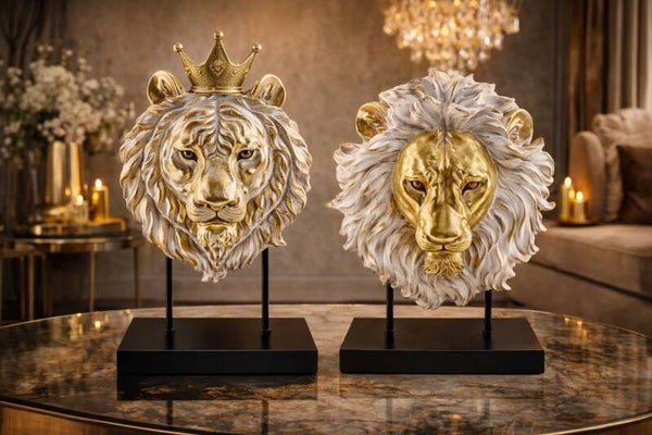 Leeuwenkop op standaard