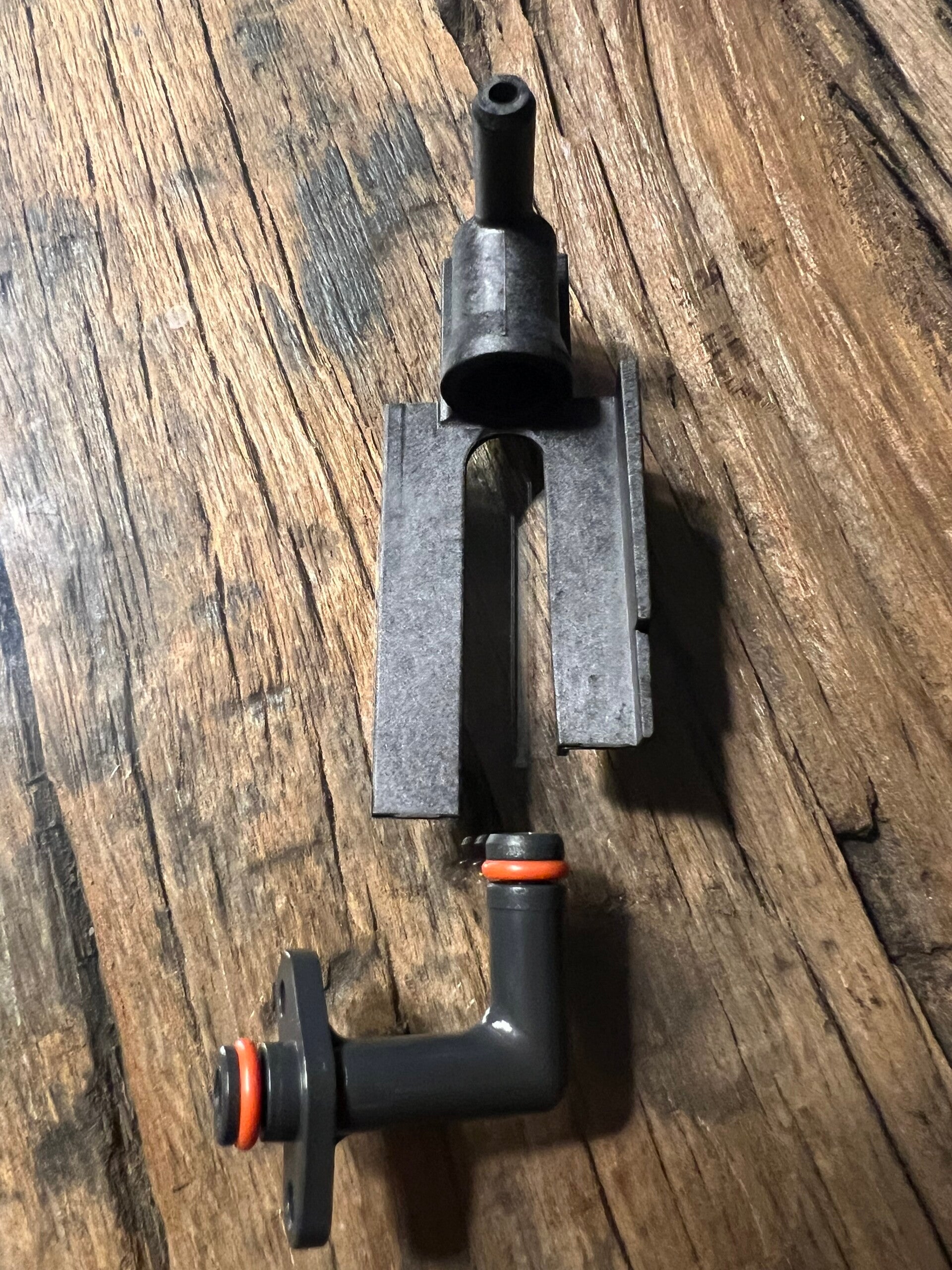 Brühkammerzulauf für Brühgruppen Siemens EQ Reihe Kaffeevollautomaten.