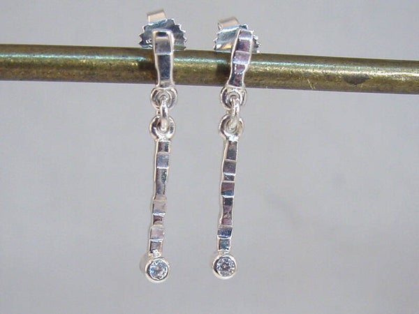 Oorbel sd5822 Zilveren oorhangers met zirkonia OP AANVRAAG