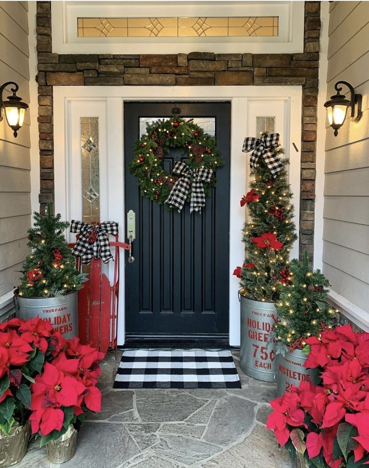 Grand Holiday Showcase