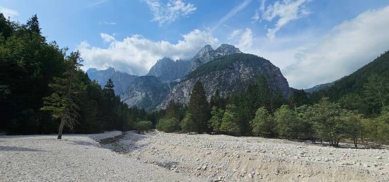 lake-jasna-23-standard.jpg