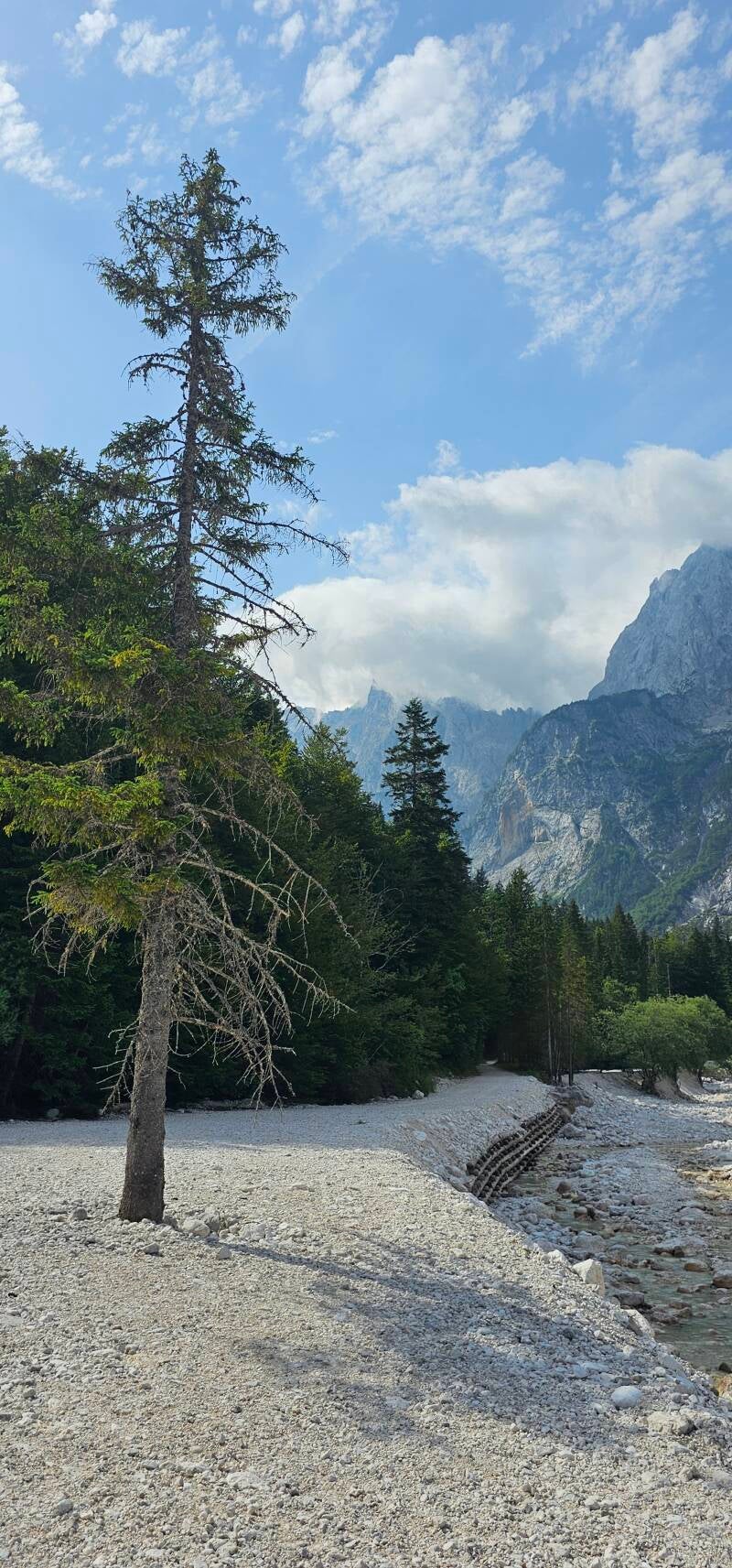 lake-jasna-24-standard.jpg