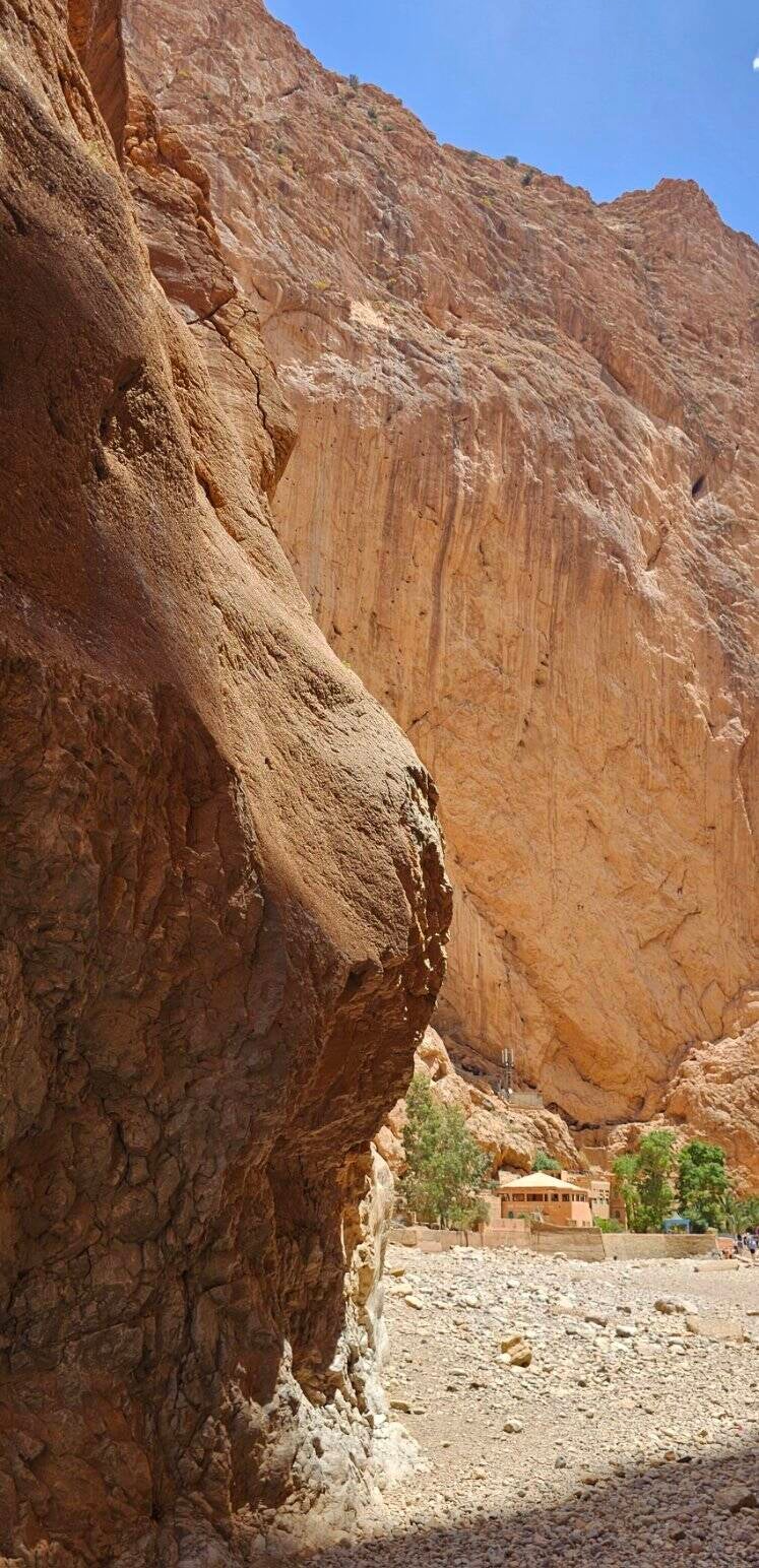 todra-gorge-144-standard.jpg