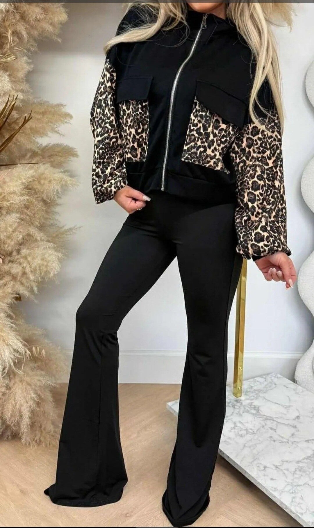 Bomber vest panter zwart