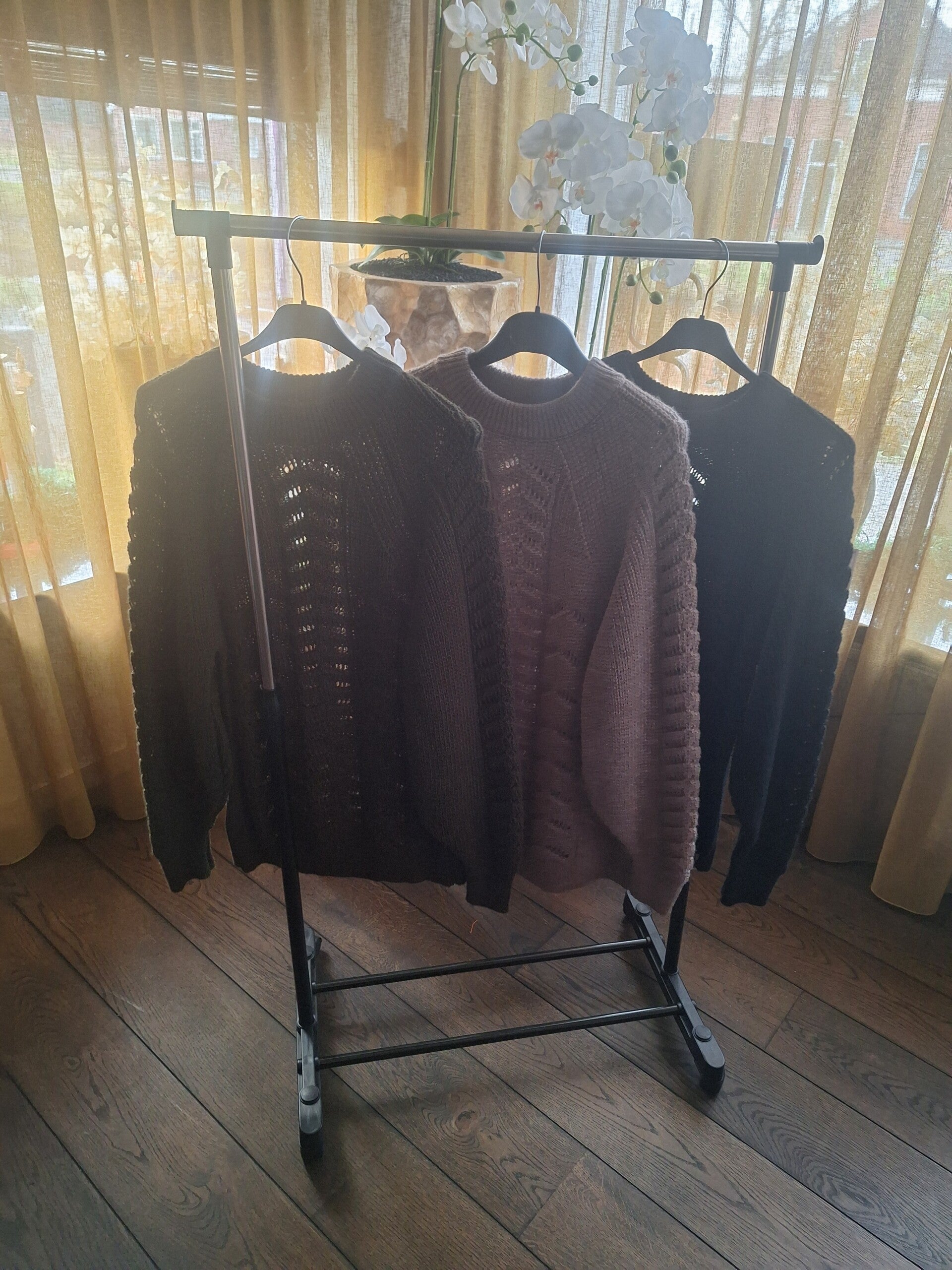 Kabel trui lang 3 kleuren verkrijgbaar