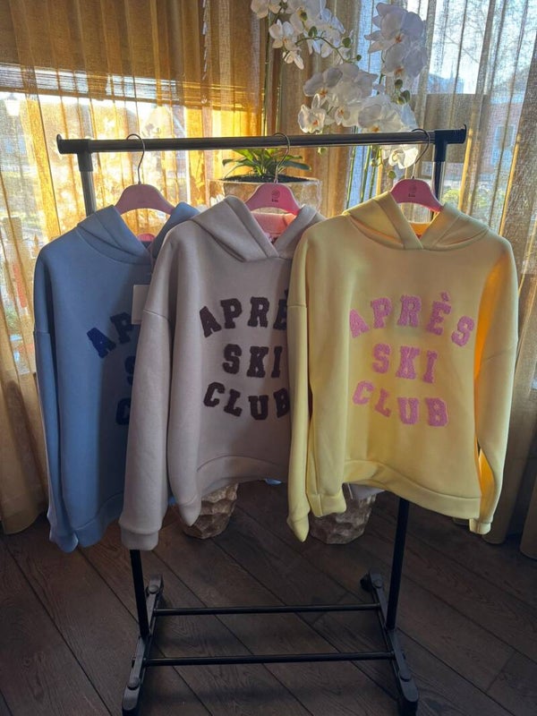 Hoodie apres ski club 2 kleuren verkrijgbaar