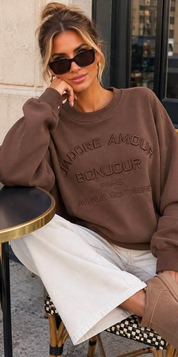 Sweater J'ADORE AMOUR – BONJOUR – PARIS – AVENUE MONTAIGNE