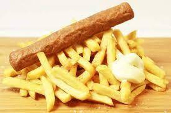 Curryworst met frietjes kind (tot 12 jaar)