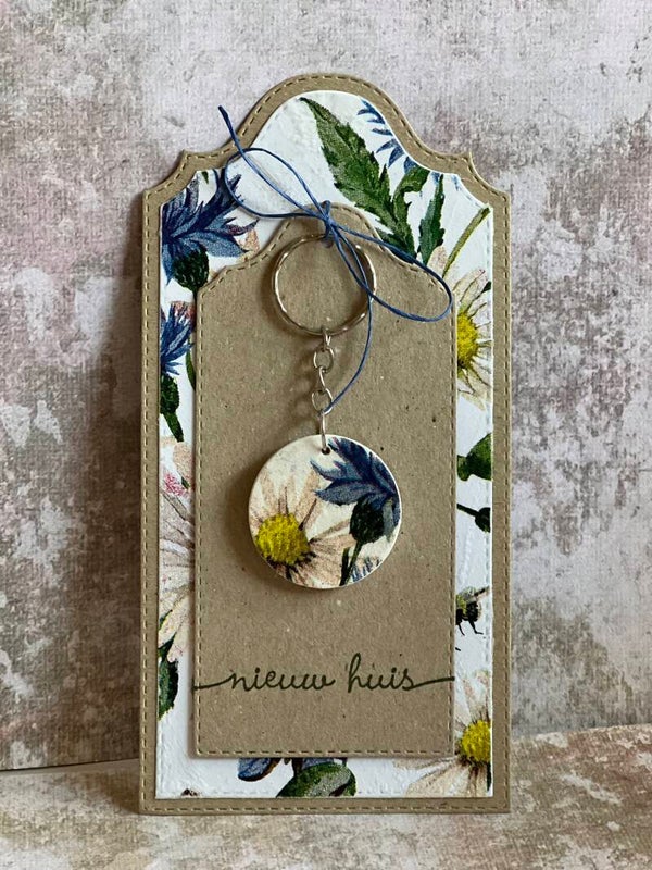 Nieuw huis - label kaartje - korenbloem