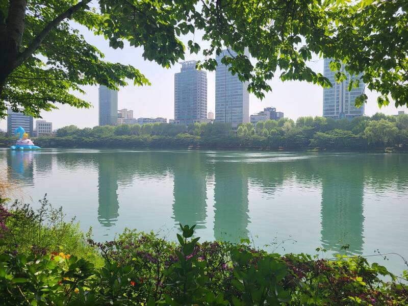 songpa séoul seoul  lac seokchon lake
