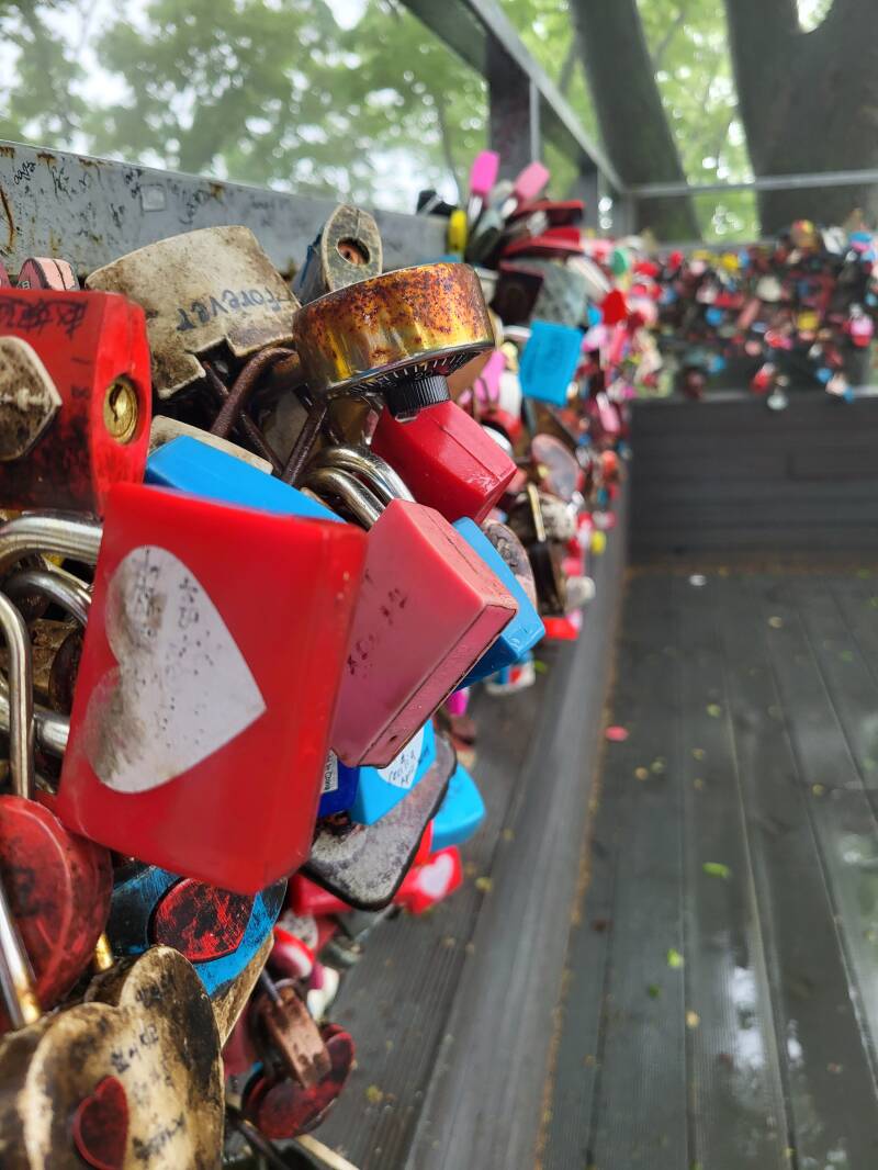 séoul seoul corée du sud korea Jung-gu jung love locker seoul tower namsan tower cadenas