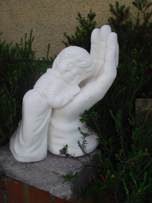 jongen voor hand
