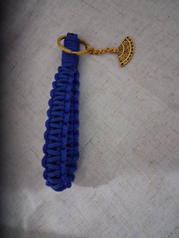 Llavero en macramé