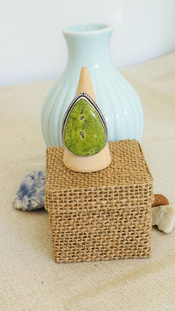 Atlantisiet zilveren ring