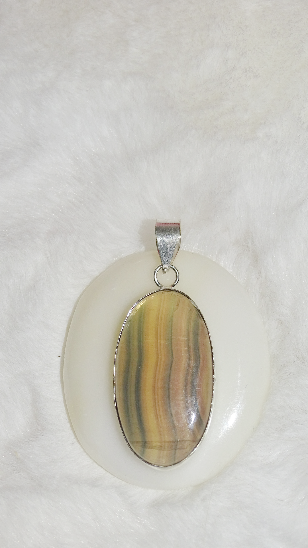 Fluoriet zilveren hanger