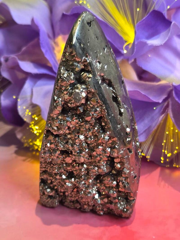 Pyriet semi-ruw sculptuur