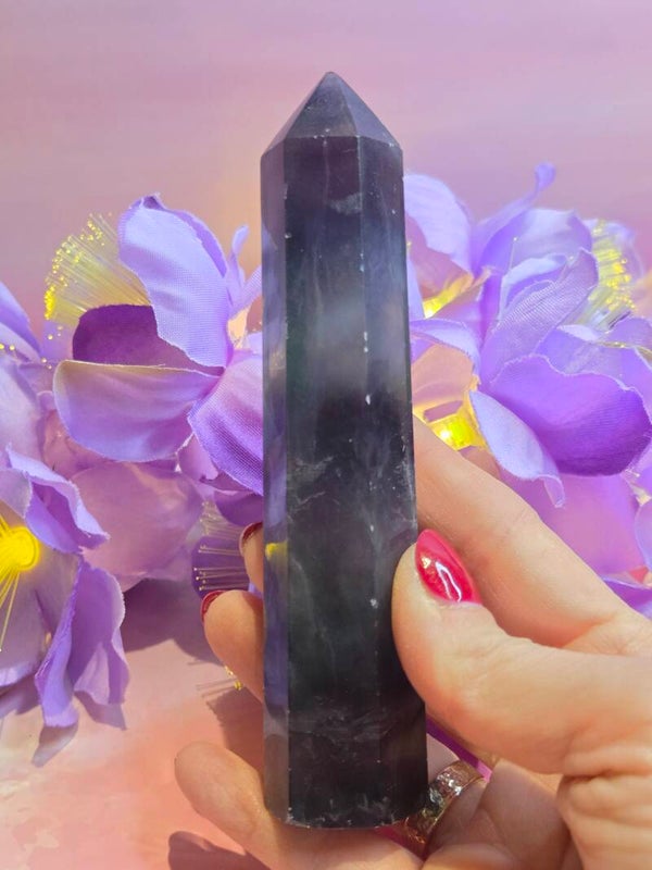 Regenboogfluoriet obelisk