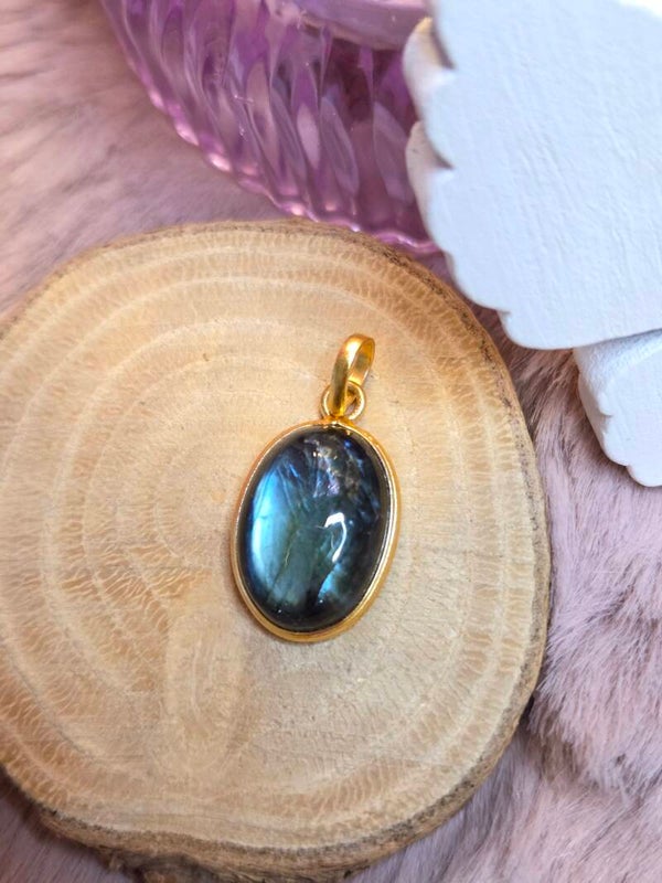 Labradoriet hangertje - Blue flash