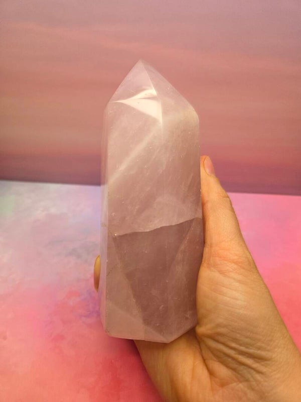 Rozenkwarts obelisk - Breed