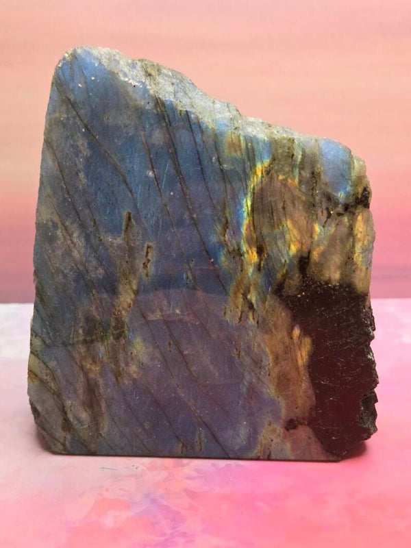Labradoriet semi-ruw sculptuur