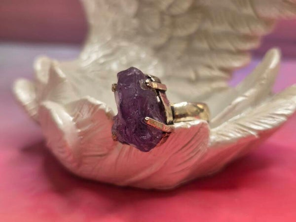 Amethist ring ruw - verzilverd