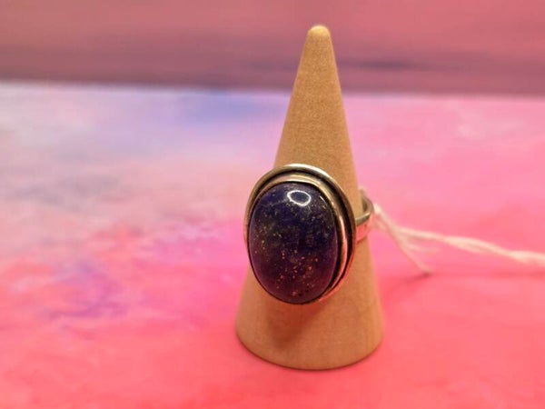 Lapis lazuli ring