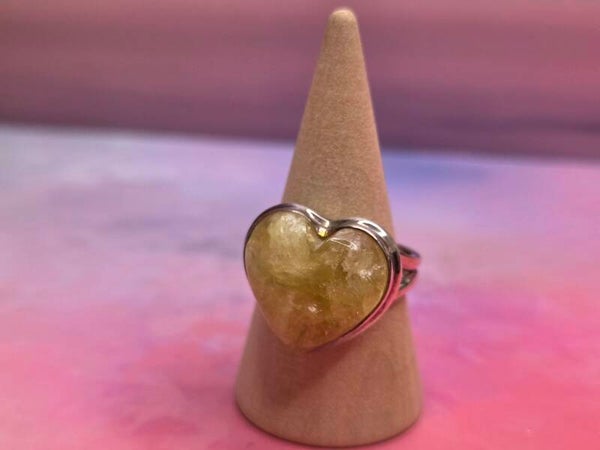 Gele calciet ring - Hart