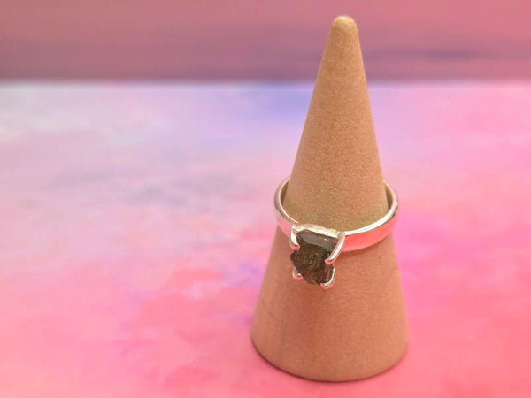 Moldaviet (!!) ring