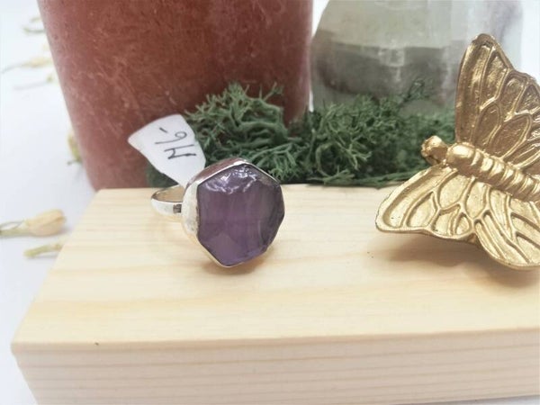 Ruwe amethist ring
