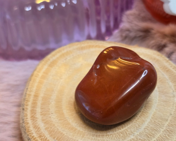 Rode jaspis trommelsteen - Smal-medium