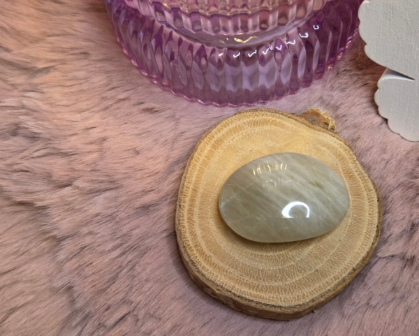 Groene maansteen trommelsteen - Medium