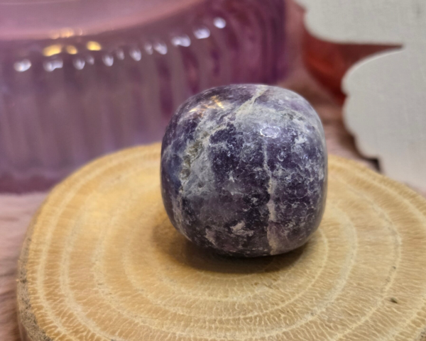 Lepidoliet trommelsteen - Medium