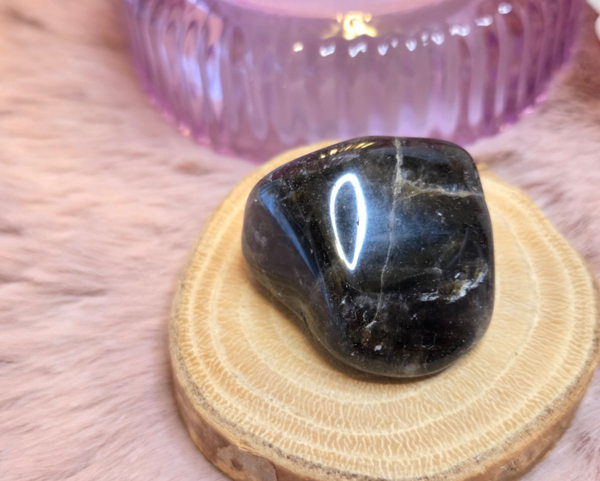 Rookkwarts trommelsteen - Medium