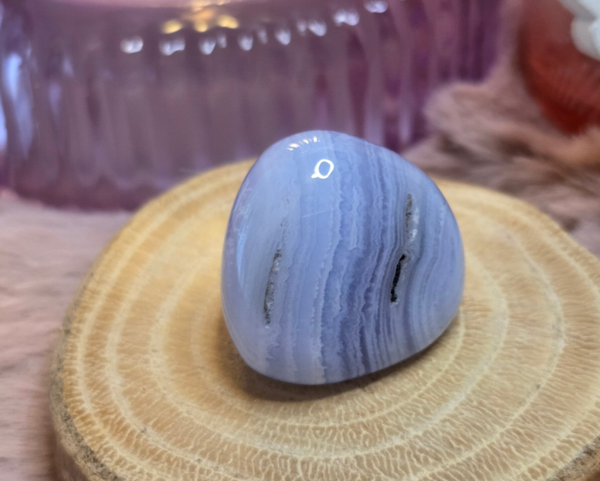 Blue lace chalcedoon trommelsteen - Medium