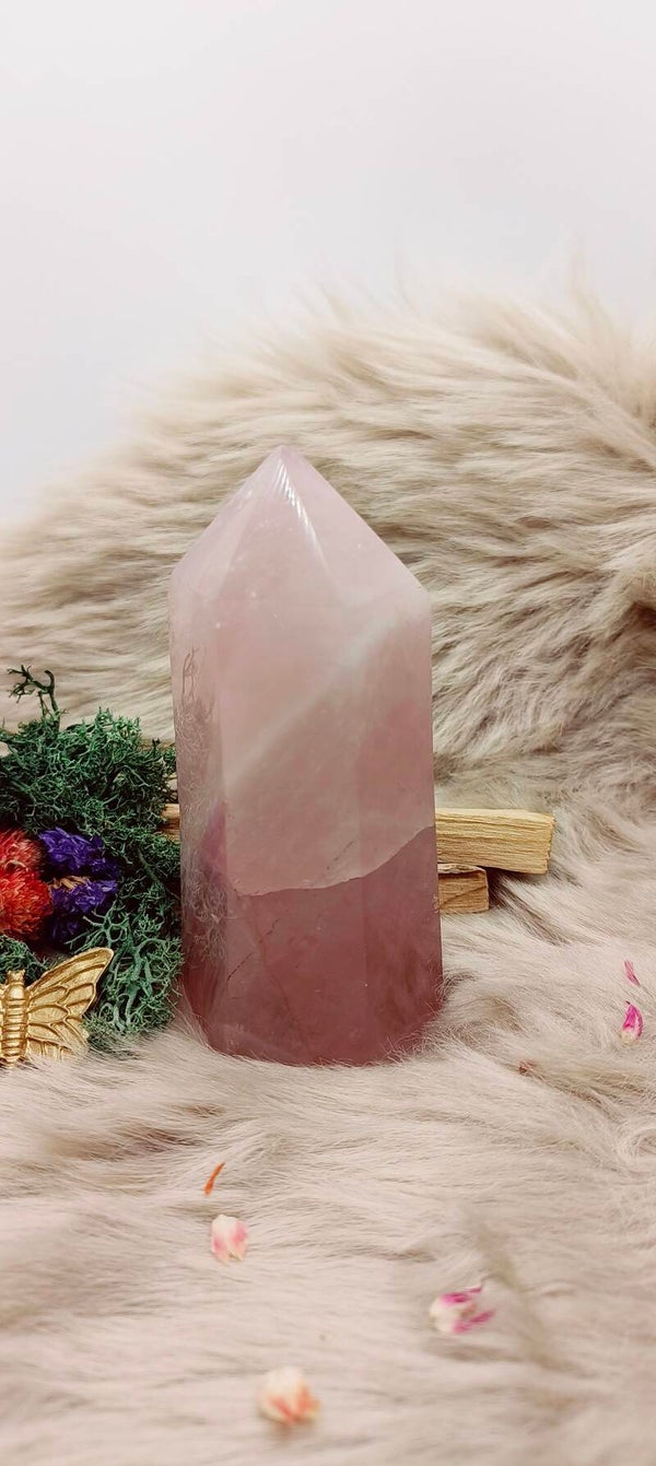 Rozenkwarts obelisk - groot