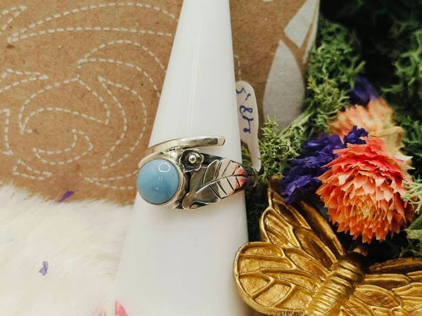 Blauwe owyhee opaal ring bloem&blad