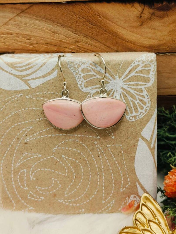 Roze (Andes) opaal oorhangers