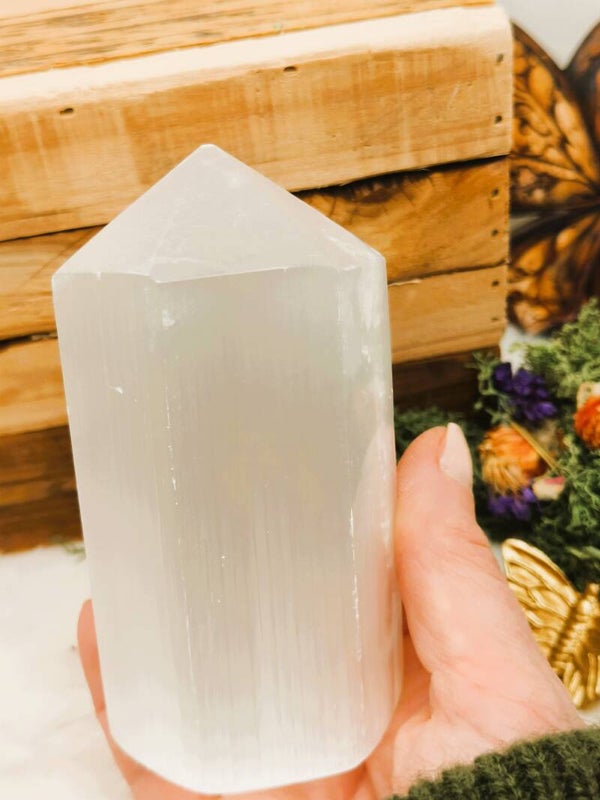 Seleniet (satijnspaat) zeshoekige obelisk