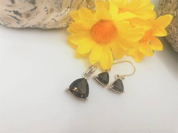 Rookkwarts oorhangertjes