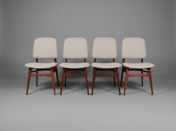 Set of 4 Louis van Teeffelen " Milaan" dining chairs in teak - Newly upholstered