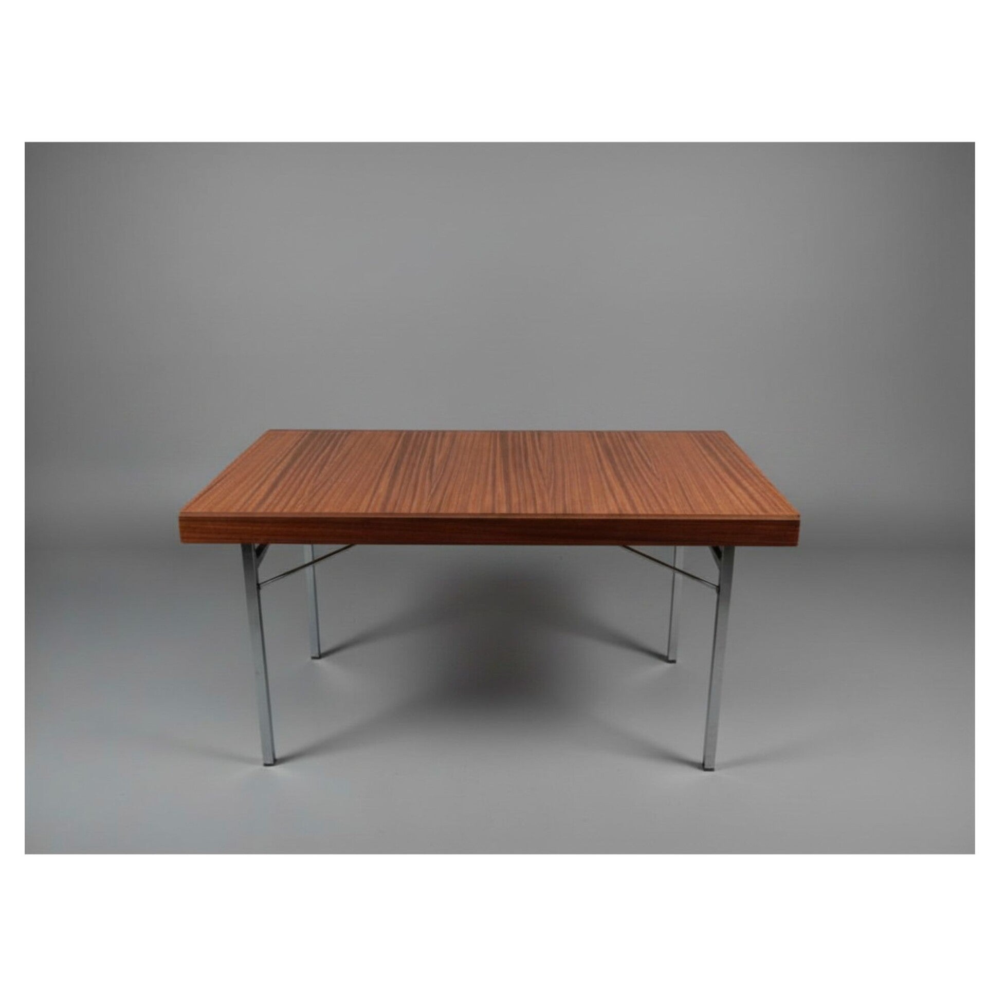 Pieter de Bruyne for AL Meubel/V-Form - extendable dining table with butterfly extension