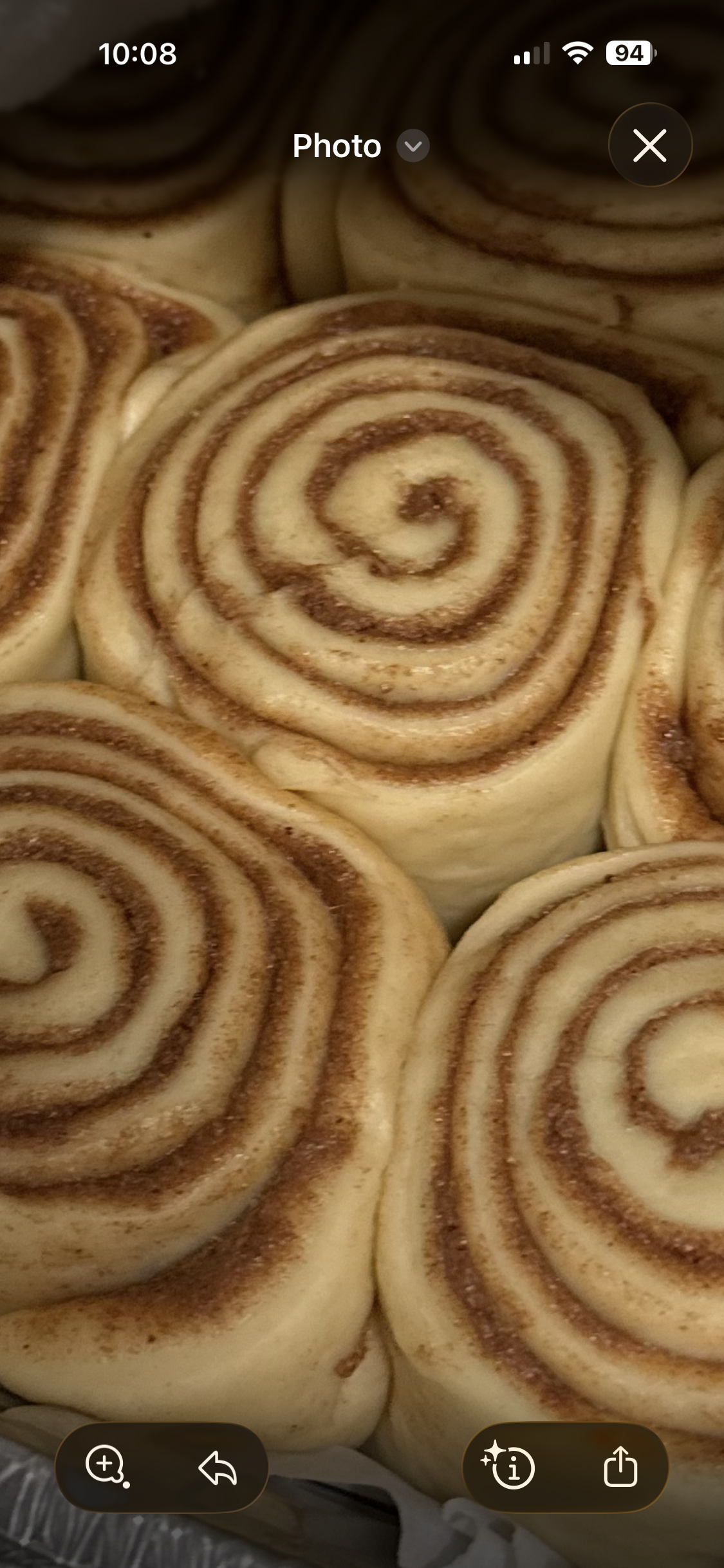 4 Cinnamon Rolls $32